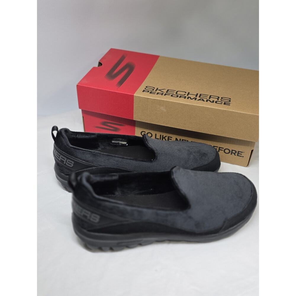 Skechers Ultra Go Walk Goga Mat Comfort Slip-On Black Womens 10 NEW 124183